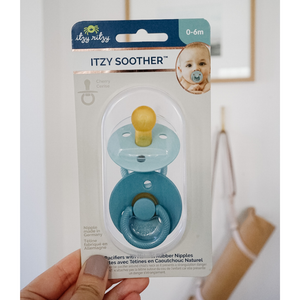 Itzy Soother™  Natural Rubber Paci Sets