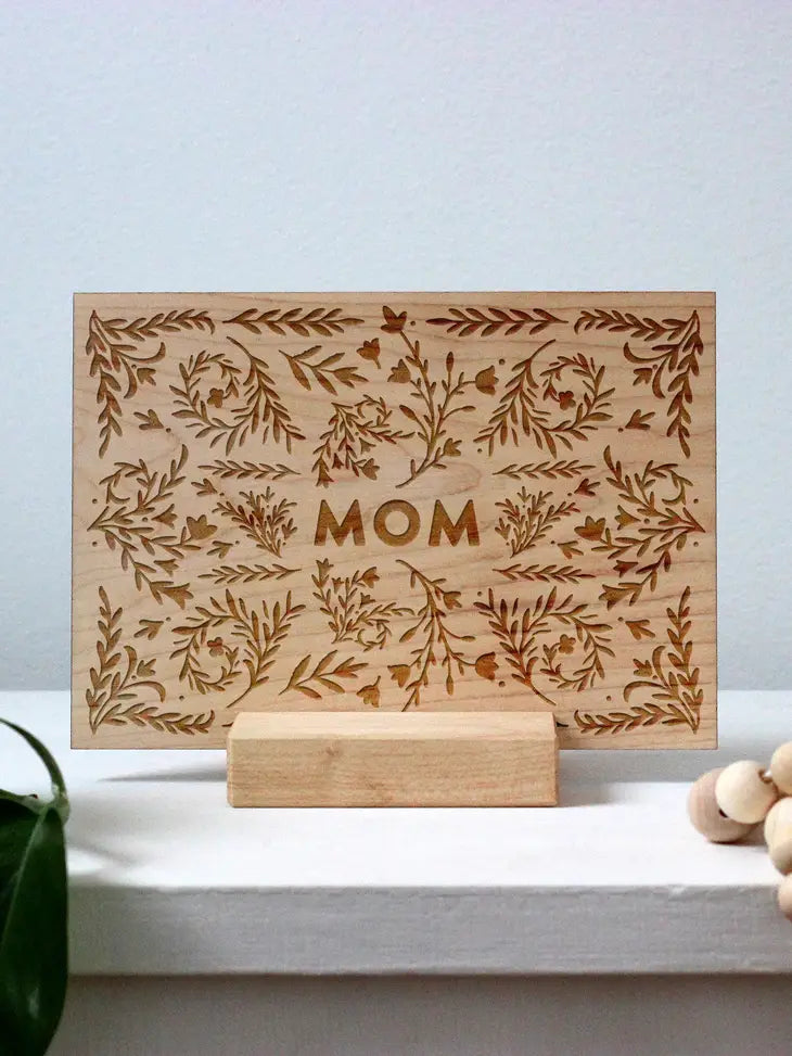 Wooden Floral "MOM" Card