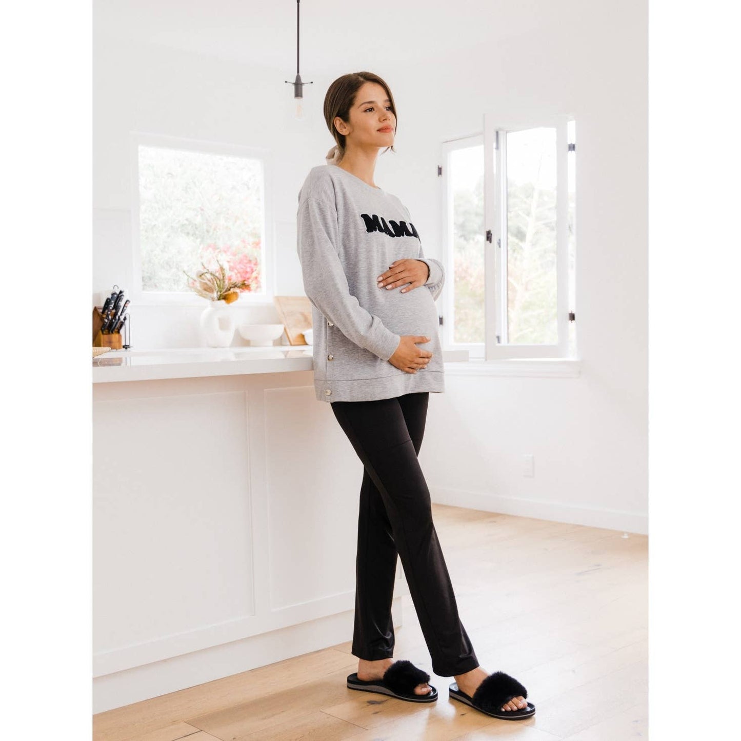 Mama Crewneck Nursing Pullover Sweatshirt