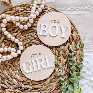 "It’s a Boy" Gender Reveal Announcement Sign - Round