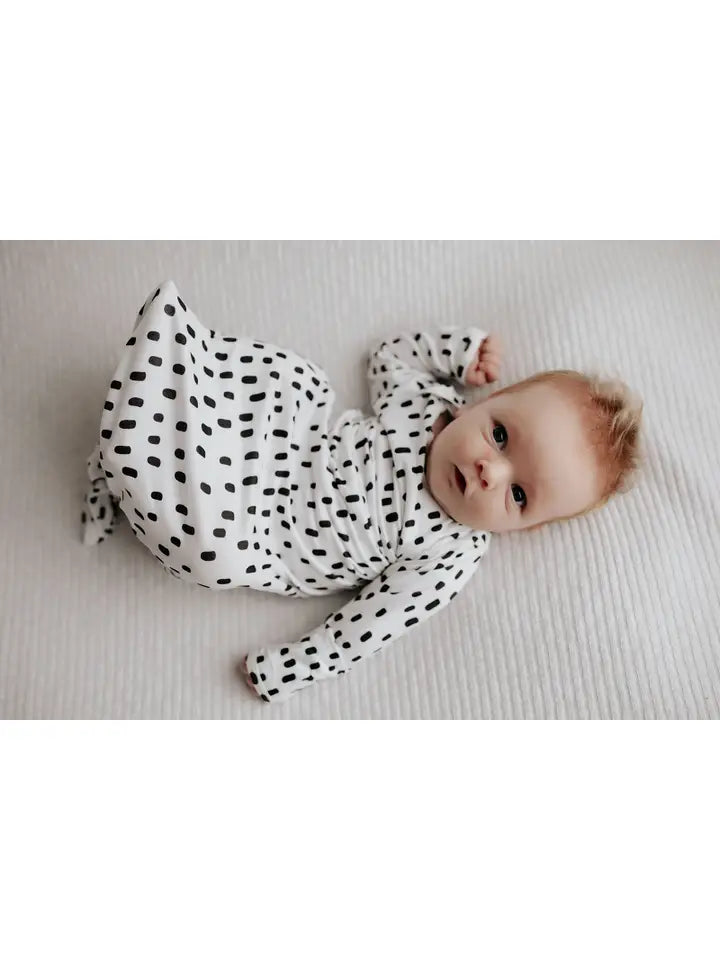 Black & White Poka Dot Knotted Newborn Gown W/Hat